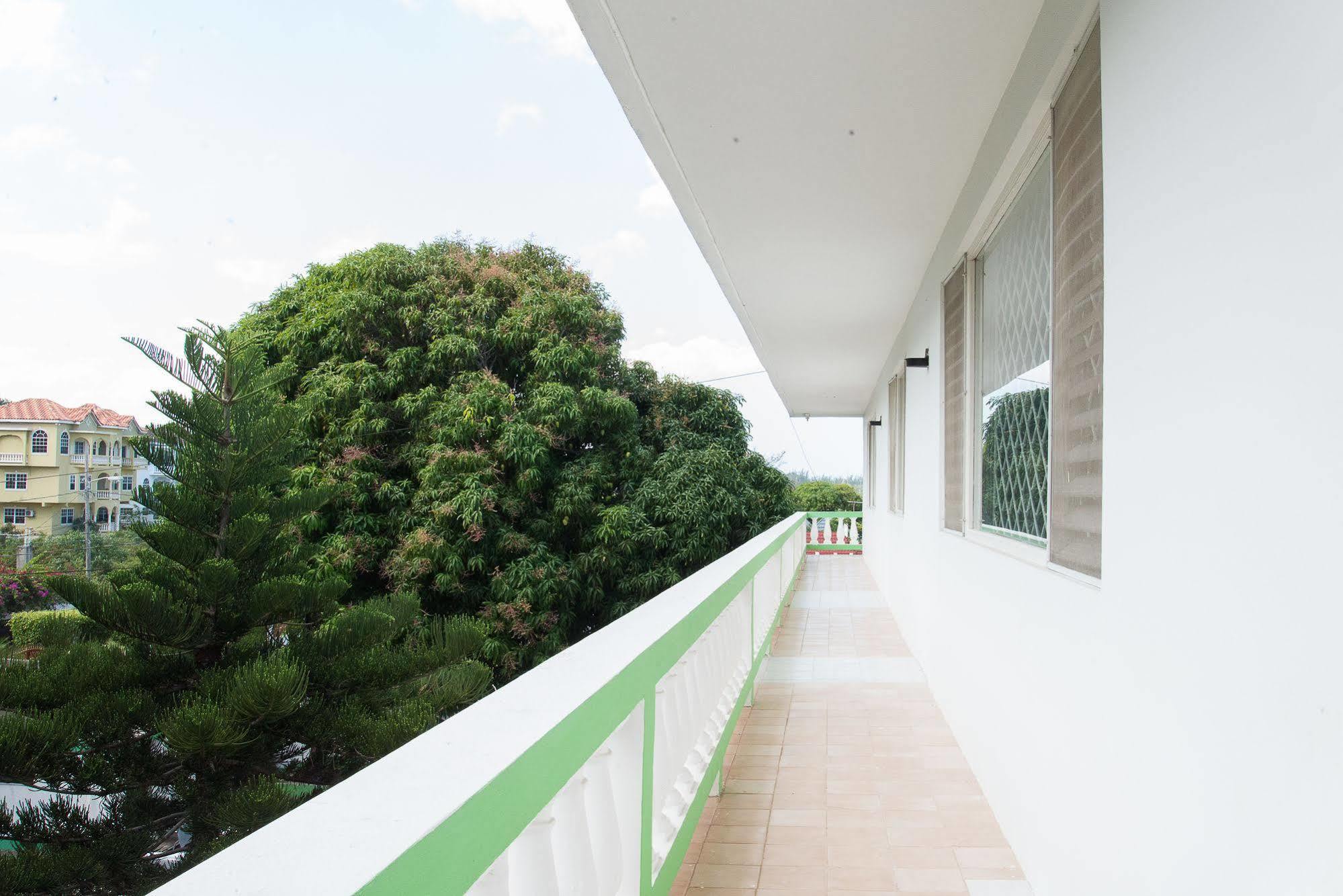 Villa Donna Inn Montego Bay Ngoại thất bức ảnh